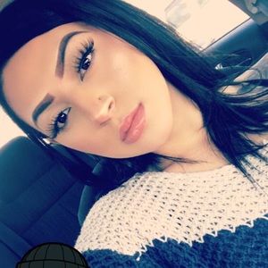 Meet your Posher, Milene